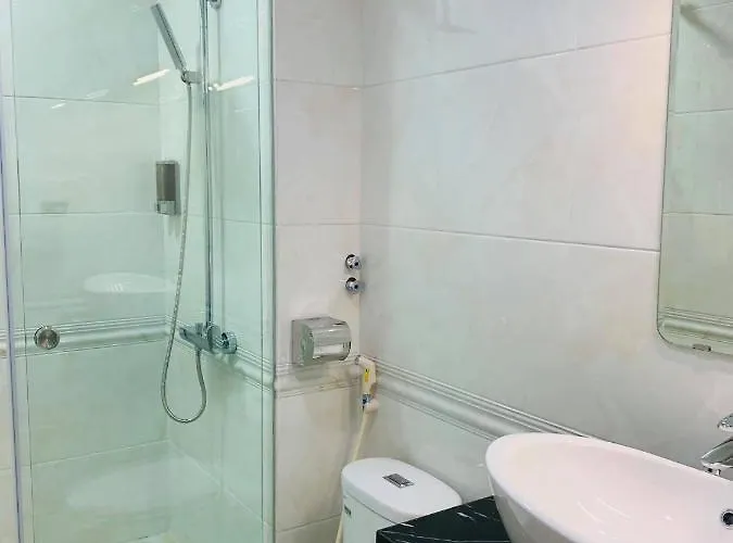 Thành Nam Tuần Châu Khách sạn Hạ Long